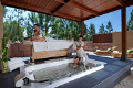 Spa Suite with Jacuzzi Room