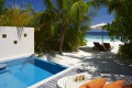 Deluxe Beach Bungalow