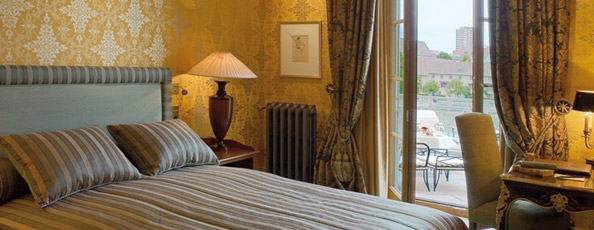 Junior room