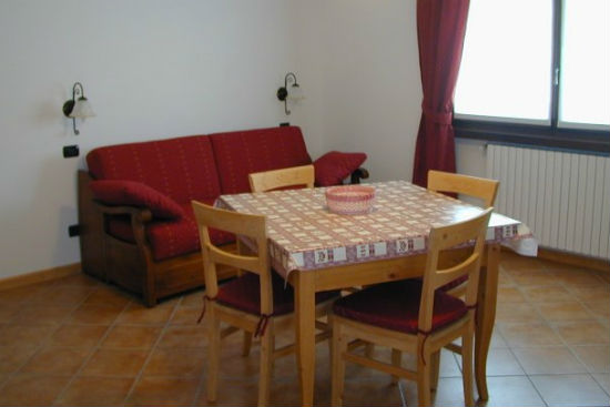Appartement A, B